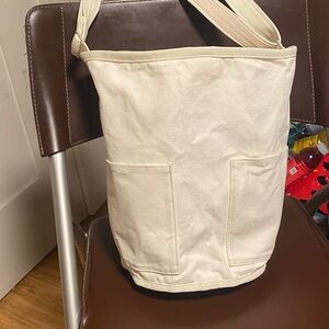 Everlane Cream Shoulder Bag